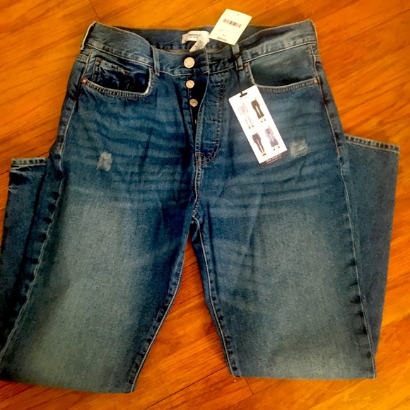 Mom Jeans - Picture 1 of 5